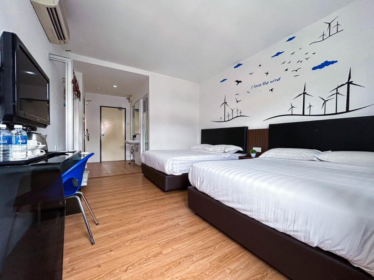 Cel Hotel Skudai Exteriör bild